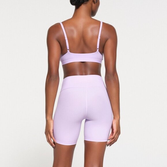 Skims Fits Everybody High-Waister Short - Picture 6 of 7